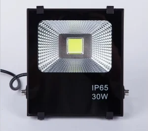 12V 200W High Power Energy Saving LED Flood Light IP66 Waterproof Outdoor Garden Lighting Aluminum Construction 12000 Lumens