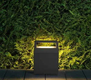 AC Powered Outdoor LED Garden Light Full Aluminum IP66 Rating 3 Year Warranty