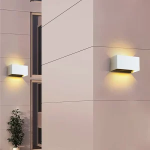 Aluminum LED Outdoor Wall Lamp, Four-Leaf Design, IP65 Waterproof, 6-12 Hours Lighting, Exterior Wall
