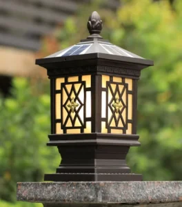Aluminum Outdoor Solar LED Gate Post Pillar Light, Waterproof