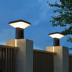 Cordless Outdoor LED Solar Security Gate and Garden Pillar Light