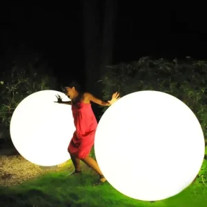 DC 5V Charge Color Change Garden Sphere RGB IP65 Waterproof Pool Floating LED Ball Light Outdoor Large Led Light Ball LED Driver