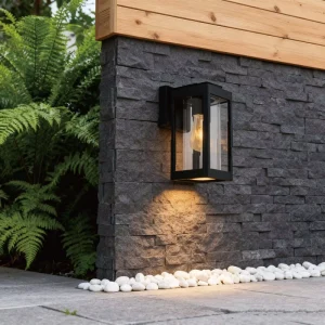 E27 Matte Black Outdoor Aluminum Wall Light Dusk-to-Dawn Incandescent Garden Light
