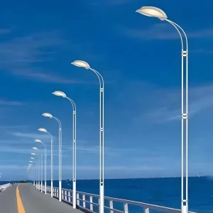 Factory Direct Supply Outdoor LED Street Light 150W Solar Power IP65 5.6m 7.8m 10m Aluminum Body Light for City Roads