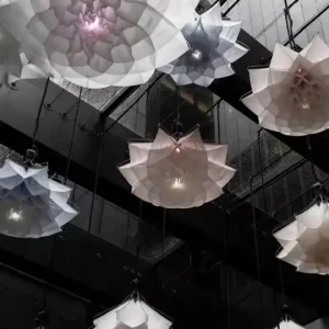 LED Hanging Mechanical Flower Lights for Supermarket and Tree Decoration
