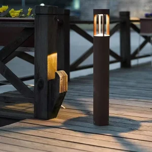 Lantern Design Aluminum LED Lawn Light 15W 200mm Diameter IP54 Water Resistant 360 Degree Beam Angle