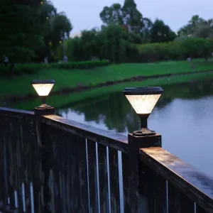 Modern E27 Base IP65 Waterproof Black Solar LED Pillar Light for Outdoor Pathway and Garden Use