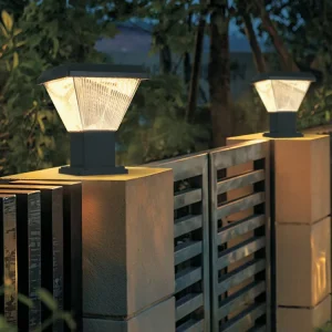 Modern Minimalist Waterproof Garden Outdoor LED Solar Pillar Light for Lawn