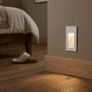 New Product 12V 24V DC Long Strip Aluminum 3W Waterproof Corner Light Sconces Outdoor Garden Wall Lights LED