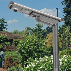 Outdoor IP65 Waterproof Aluminum Solar Street Light with Camera 40W-200W ROHS Certified All in One ZHAGA Book18 for Garden Use