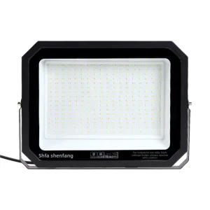 Outdoor IP66 Waterproof Iron LED Flood Lights 30000 Lumens 3C Certified for Sports Stadiums Gardens 6500K 120 Beam Angle 50000
