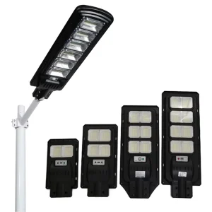 Outdoor LED Waterproof Road Street Lights Steel Aluminum Alloy Solar IP65 CE RoHS Remote Control 3 Year Warranty 4 45M