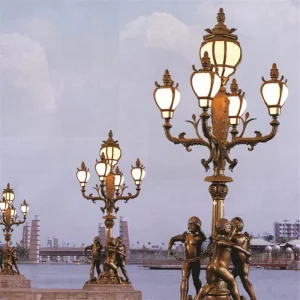 Outdoor Landscape Antique Garden Street Light Solar DC Battery Powered IP66