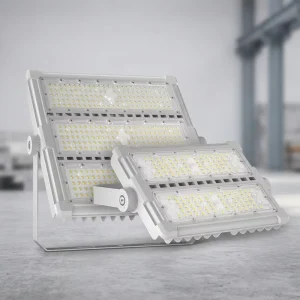 Outdoor Waterproof LED Flood Light 200W IP66 Rating Warehouse Stadium Use High Brightness Lightweight Aluminum Construction