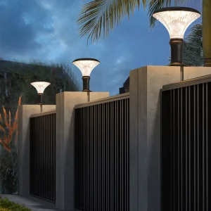 Outdoor Waterproof LED Solar Column Head Light for Community Courtyard IP65