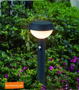 Outdoor Waterproof Led High Pole Landscape Light Street Post Lamp Park Villa Aluminum Solar Light for Garden