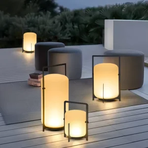 Portable IP65 Solar Powered LED Table Lamp Waterproof Outdoor Lantern for Patio Garden Camping Courtyard