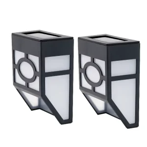 Solar Garden LED Wall Light with Polysilicon Solar Panel IP44 Rating Warm White 3000K 8-12 Hours Runtime 270 Beam Angle