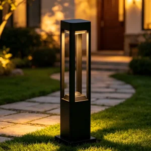 Solar LED Garden Spike Light Outdoor Courtyard Lawn Pathway Fixture