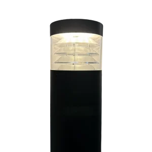 Versatile LED Landscape Light with Options & Strong Weather Resistance (IP65)